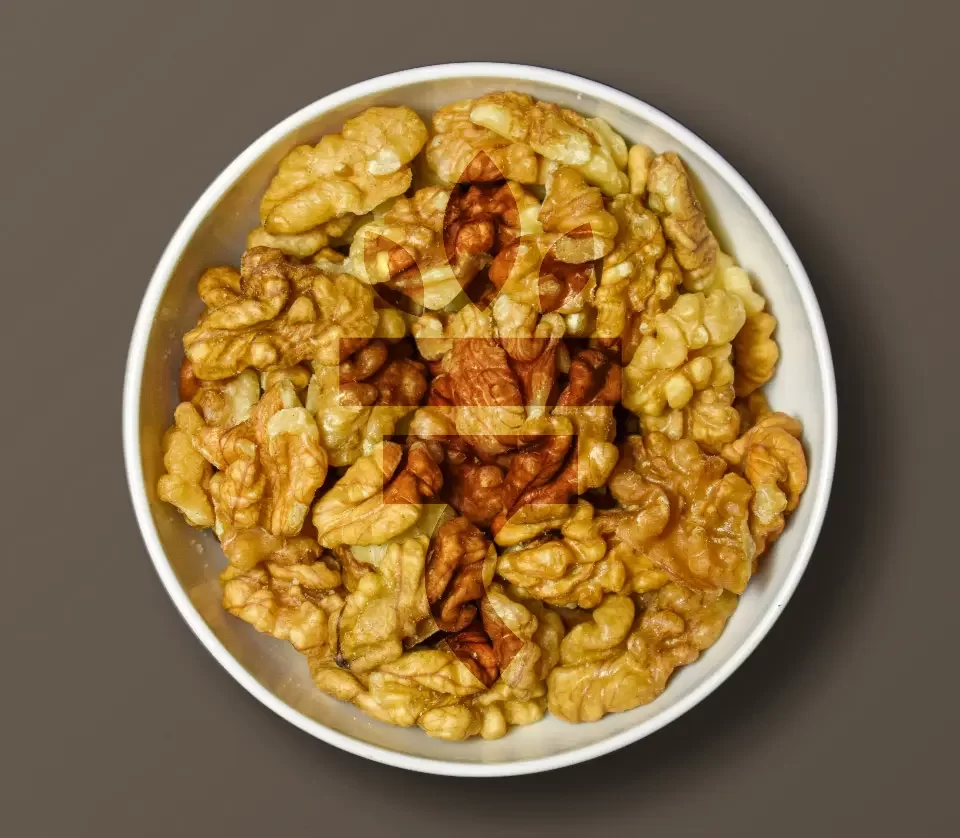 Walnut Kernels Quarters